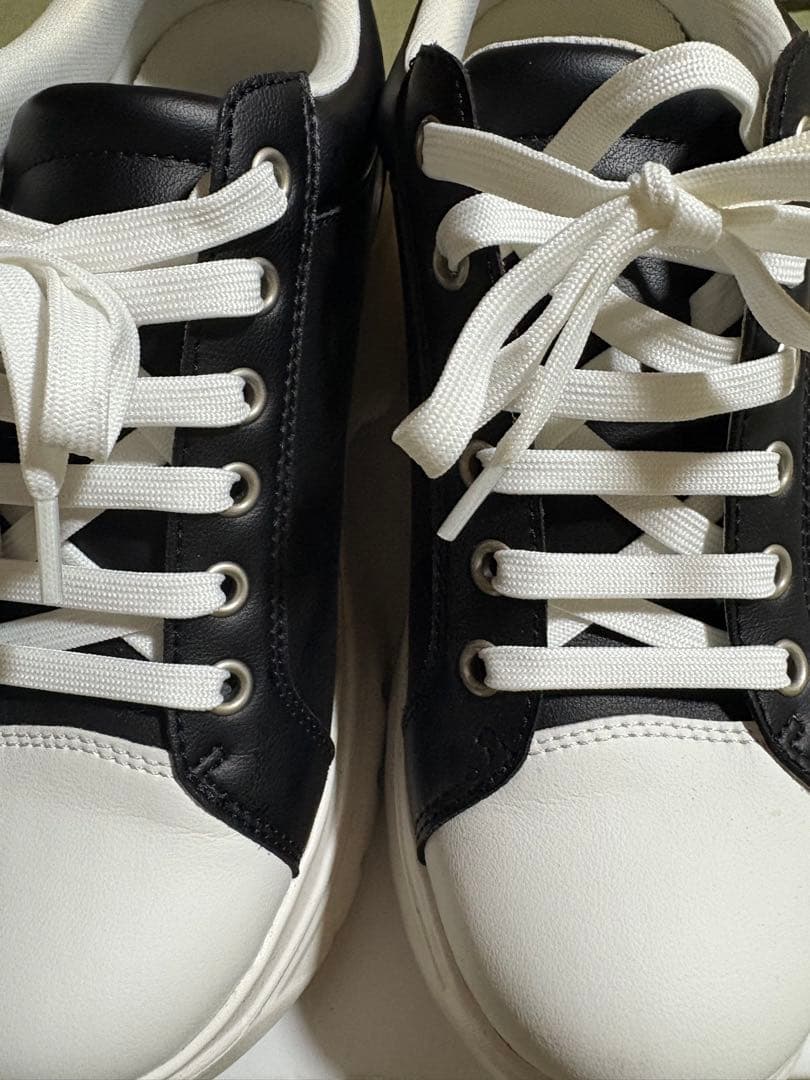 鈴木亜美さん⭐︎厚底スニーカー