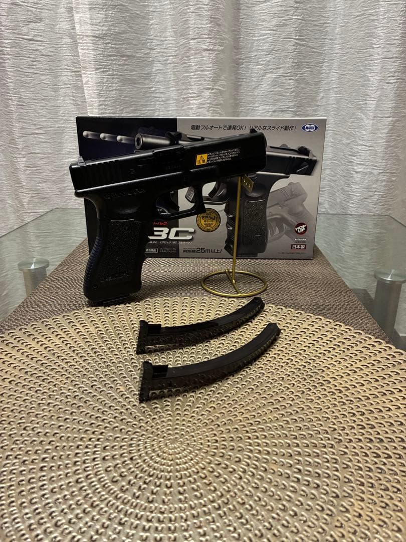 美品　東京マルイ　カスタム品　グロックG18C Glock 強化カーボンピニオン