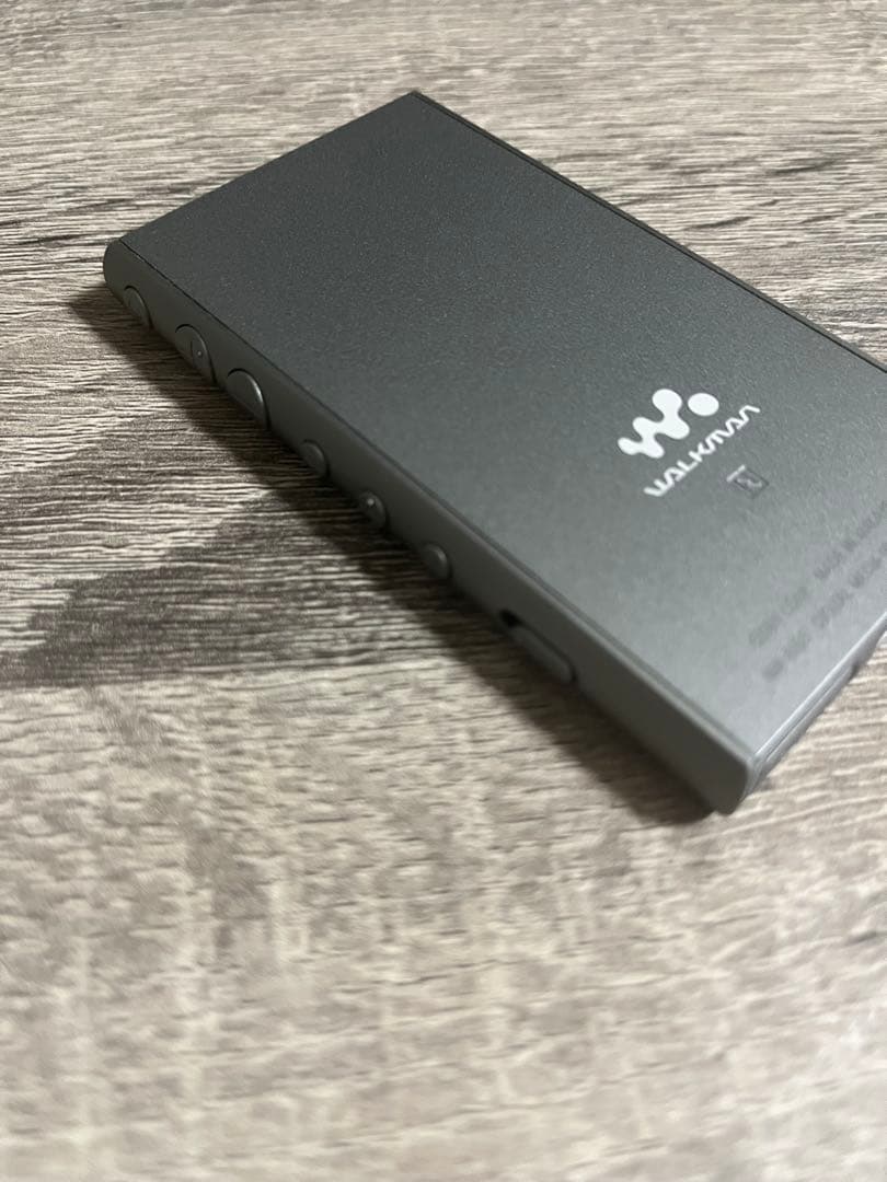 ポータブルプレーヤー Sony Walkman A105
