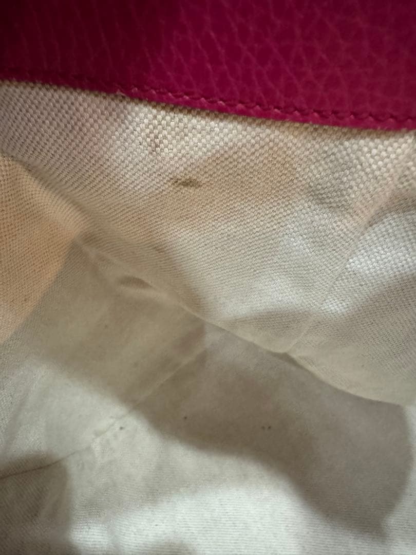 Gucciレザーピンク トートバッグA4入ります保存袋付き