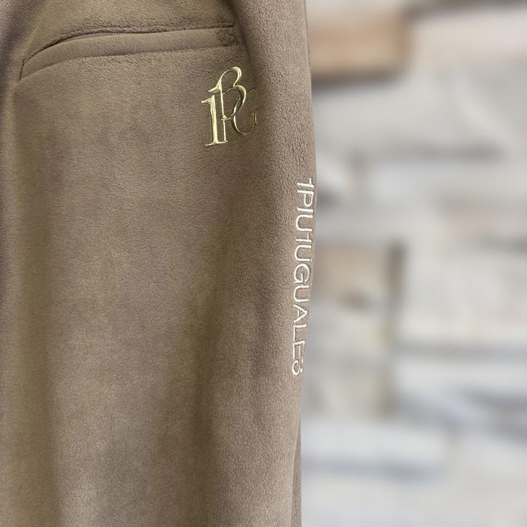 ウノピューウノウグァーレトレ　フリースパンツ　サイズL