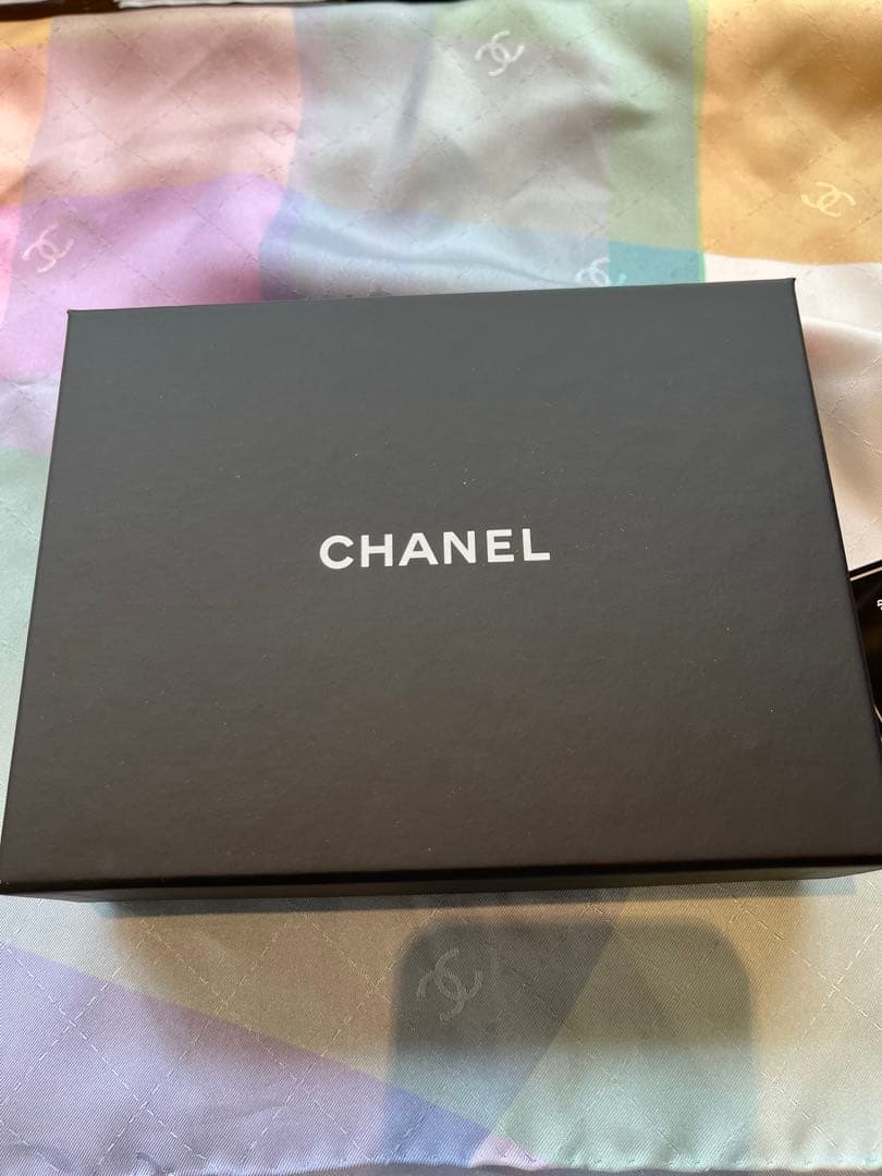 シャネル　フラップ　ケース　カードケース　ミニチェーンウォレット