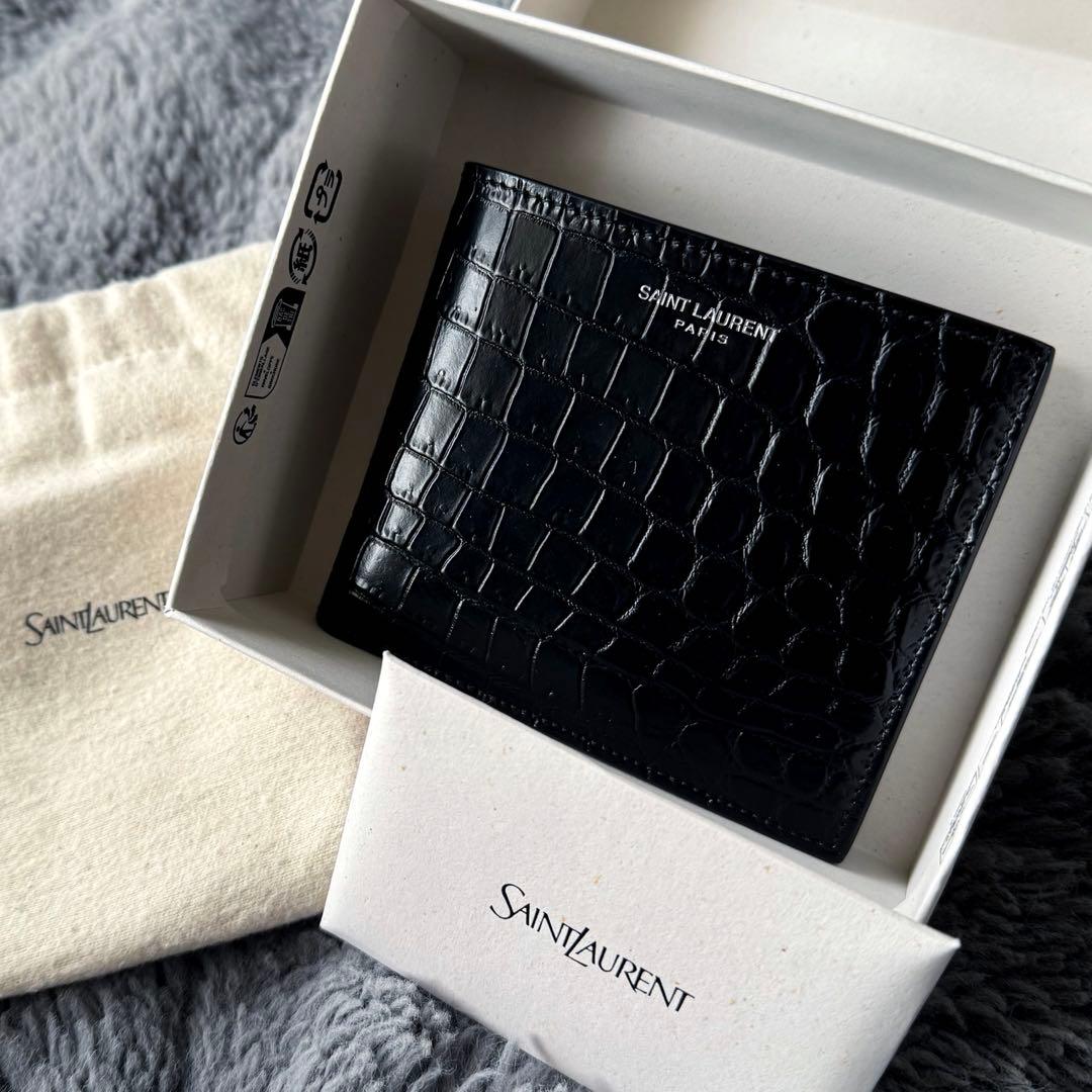 SAINT LAURENT クロコ型押し エンボスレザー 二つ折り財布 ブラック