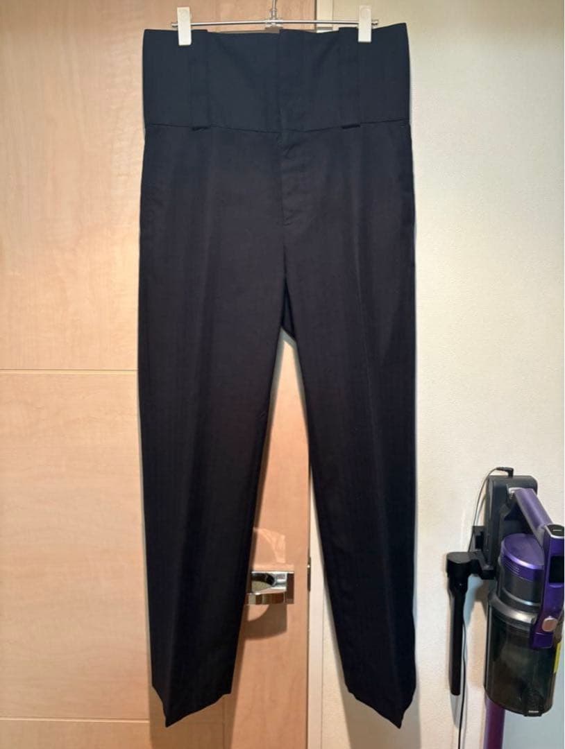 ドリスヴァンノッテン23aw 3連 ベルト スラックス 黒 未裾上