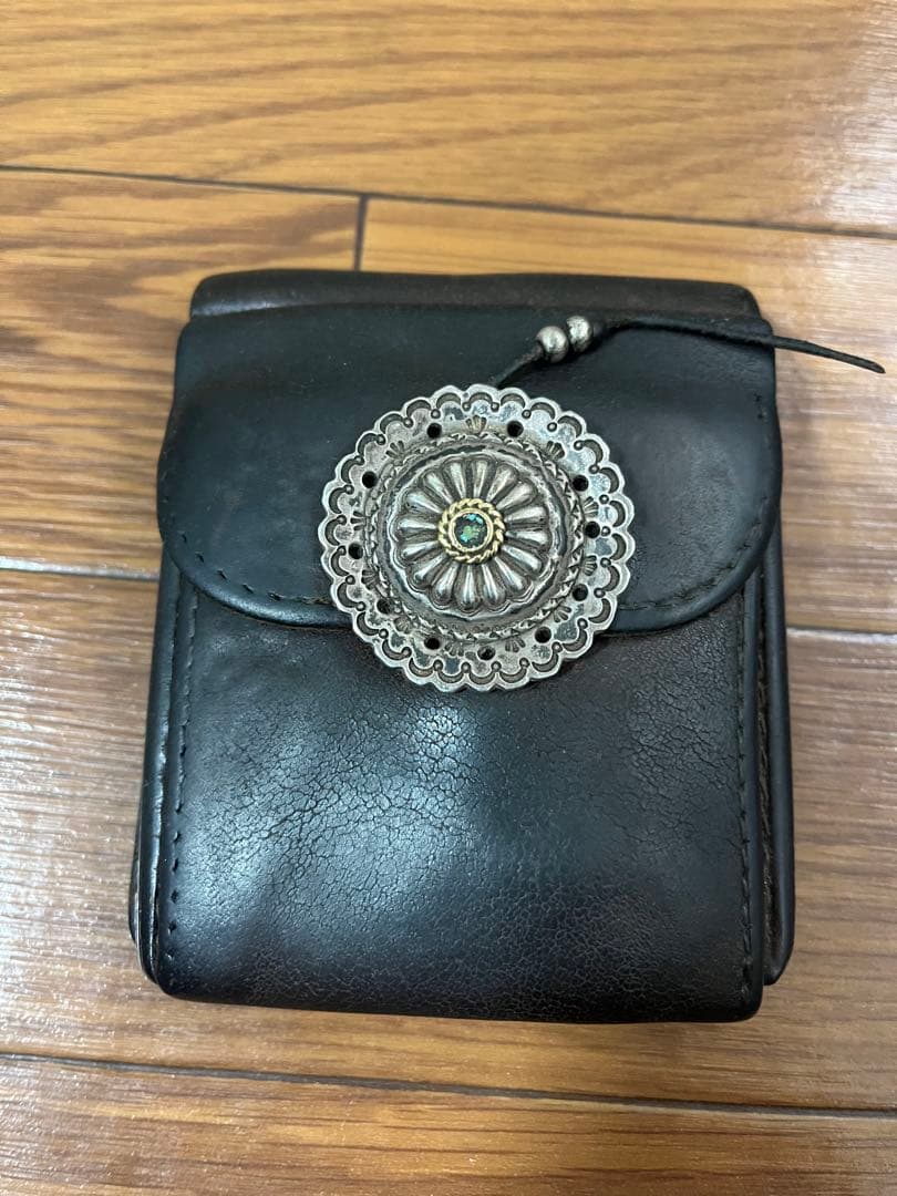 ゴローズ　二つ折り　財布