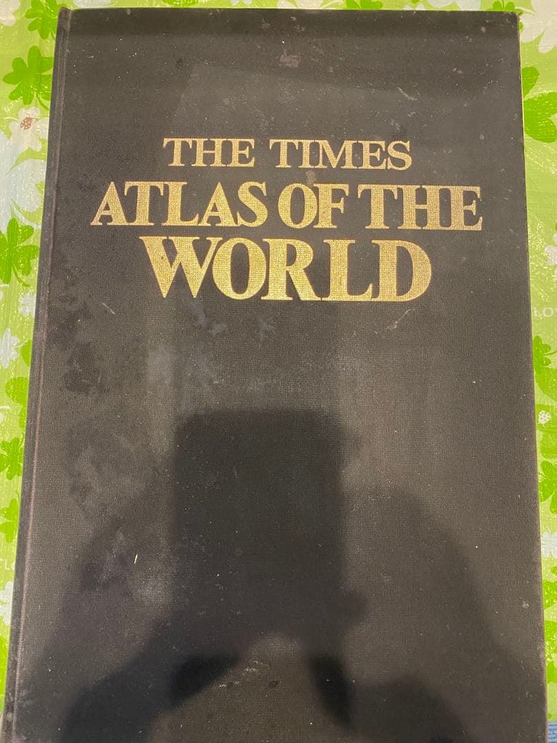 洋書世界地図ATLAS OF THE WORLD大判　貴重　地図マニア