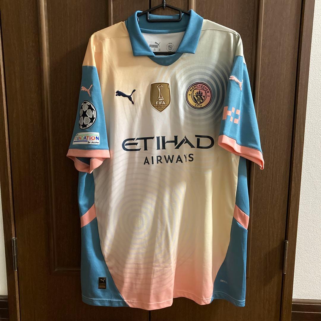 マンチェスターシティ　ハーランド　24-25 4th ユニフォーム