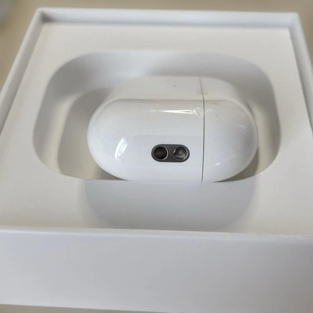 AirPods Pro 第二世代　ライトニングタイプ