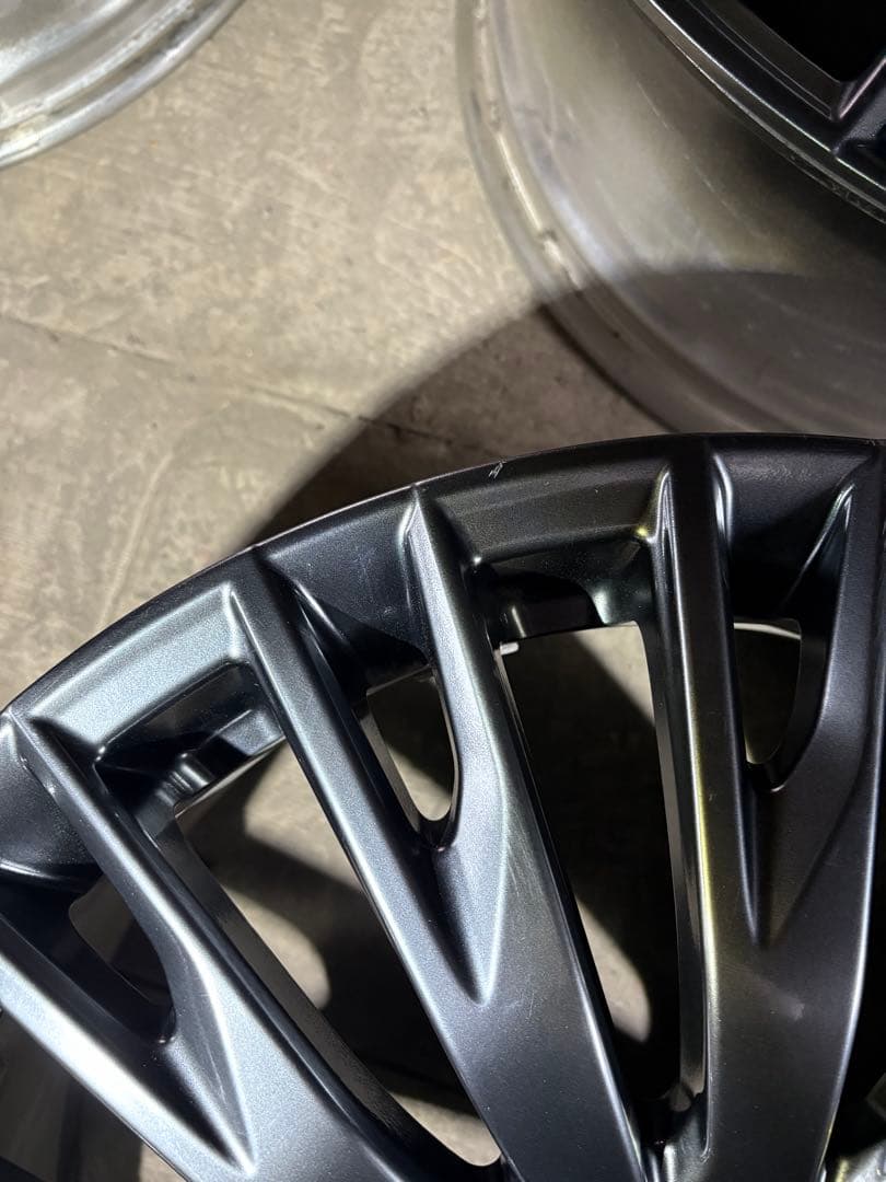 日産AUTECH20インチアルミ