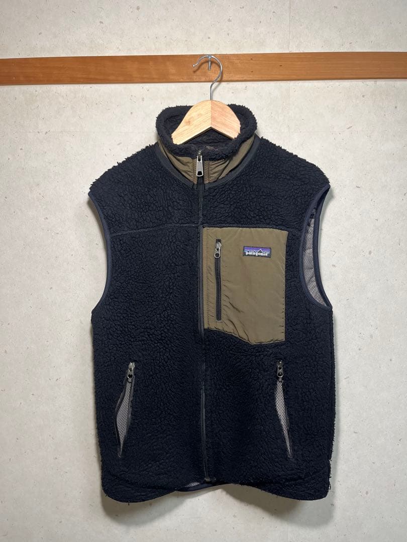 patagonia フリースジャケット S 黒　オリーブ