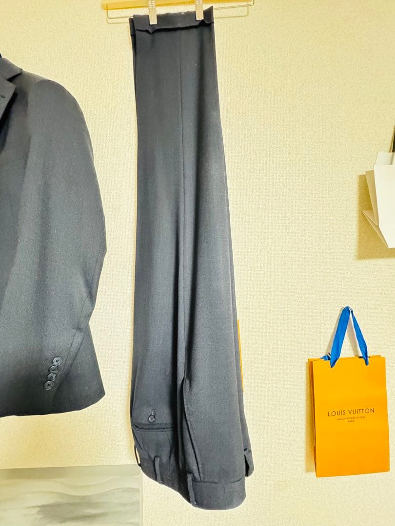 美品　SANTANIELLO ビームス　スーツ