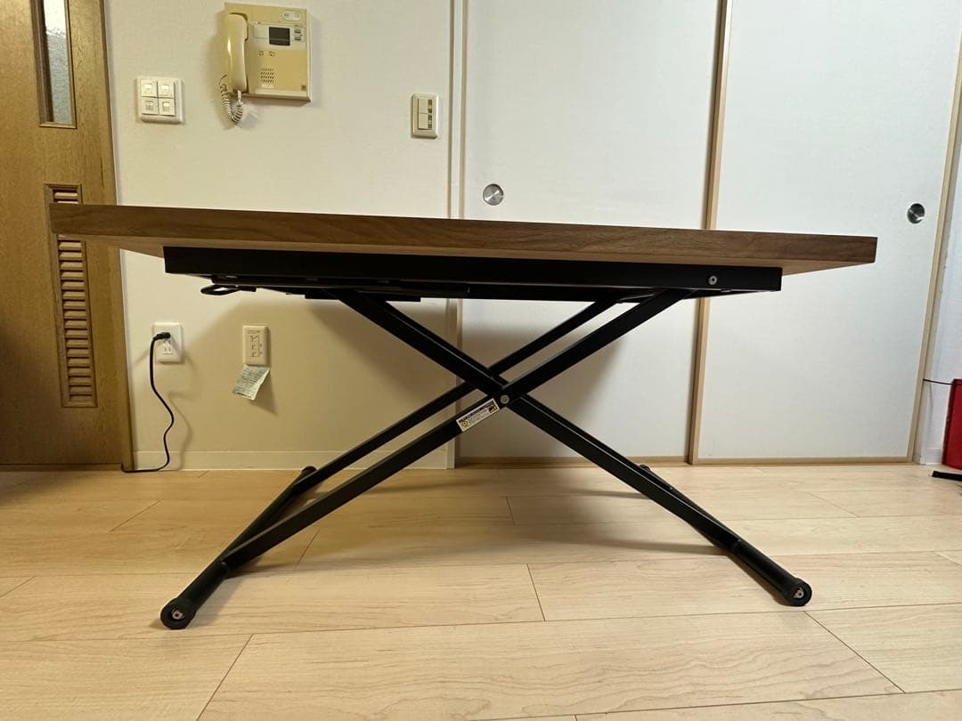ニトリ　昇降式テーブル　天板カバー付き