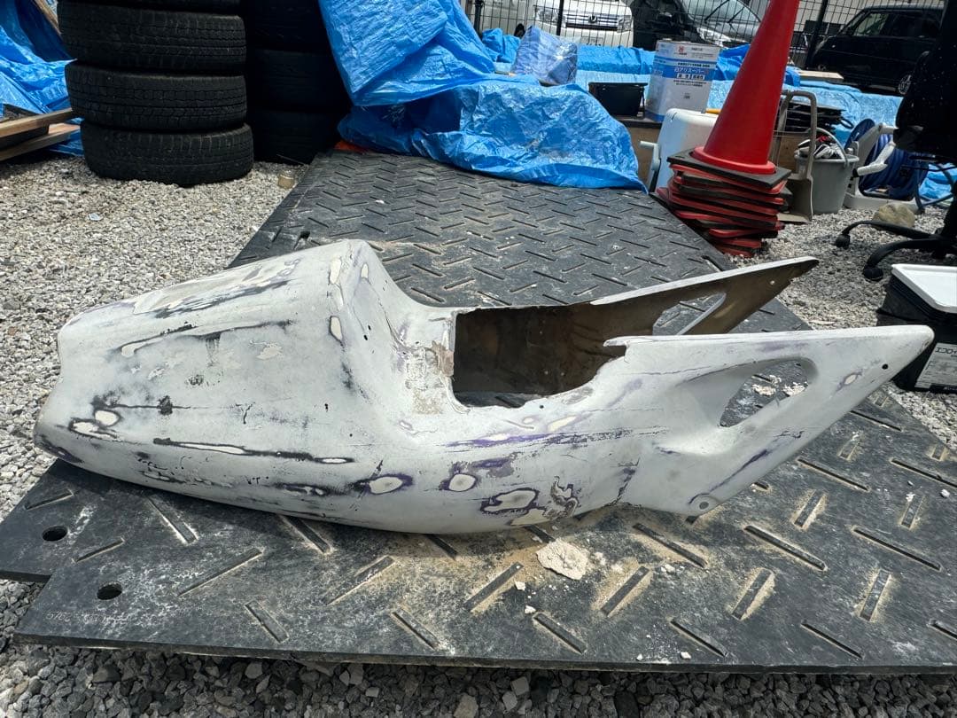 rvf400 シングルシートカウル