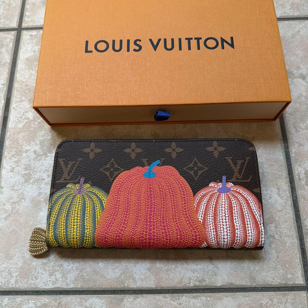 LOUIS VUITTON 草間弥生　パンプキンモチーフ 長財布