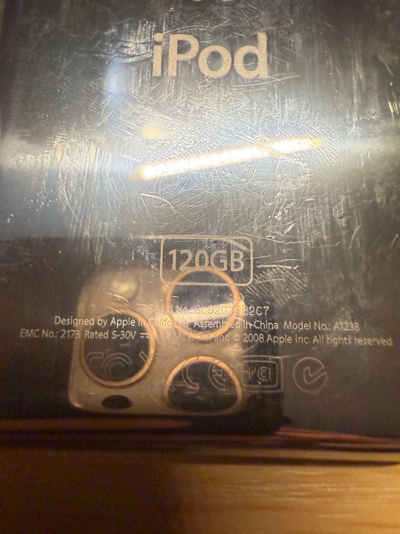iPod A1238 Classic 120GB 美品 動作確認済み ケーブル付