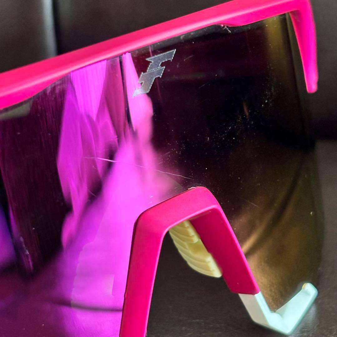 専用100% ワンハンドレッド　サングラス　タティスジュニアモデル　S3