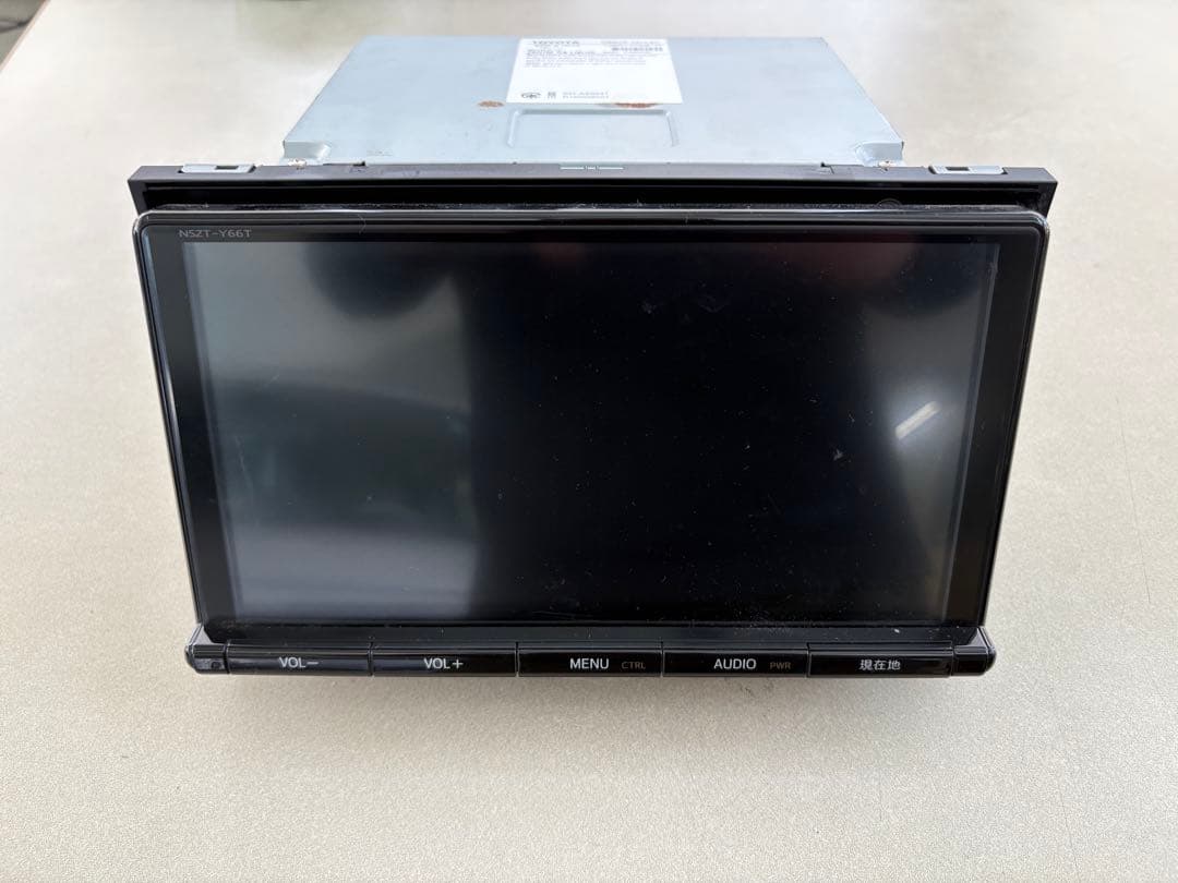 トヨタ　純正ナビ　NSZT-Y66T