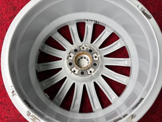  7シリーズ(G11,G12)750i 純正 Vスポーク620