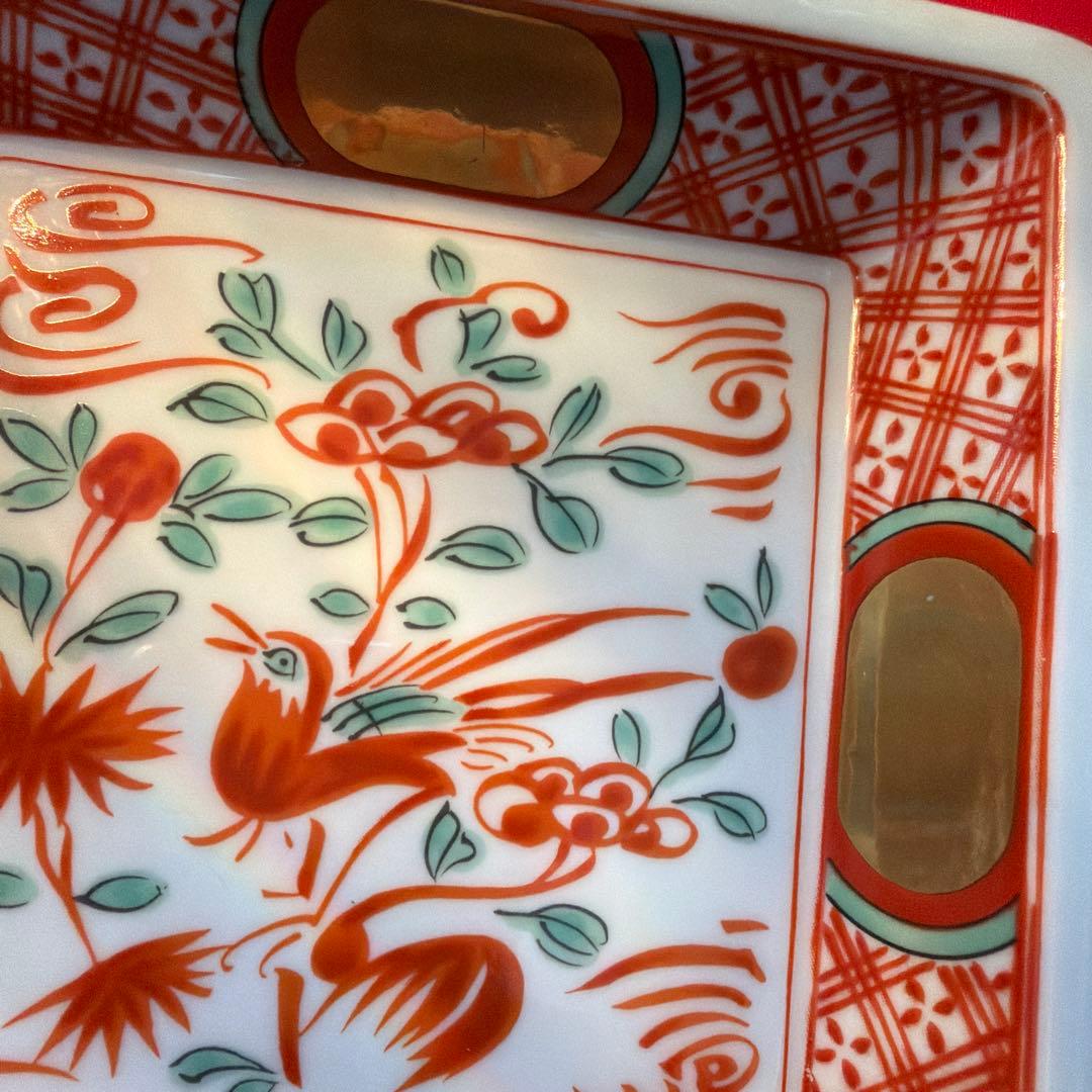 AZ たち吉金彩赤絵角皿　香泉作ミニ3段　 赤絵揃い　No.4-28