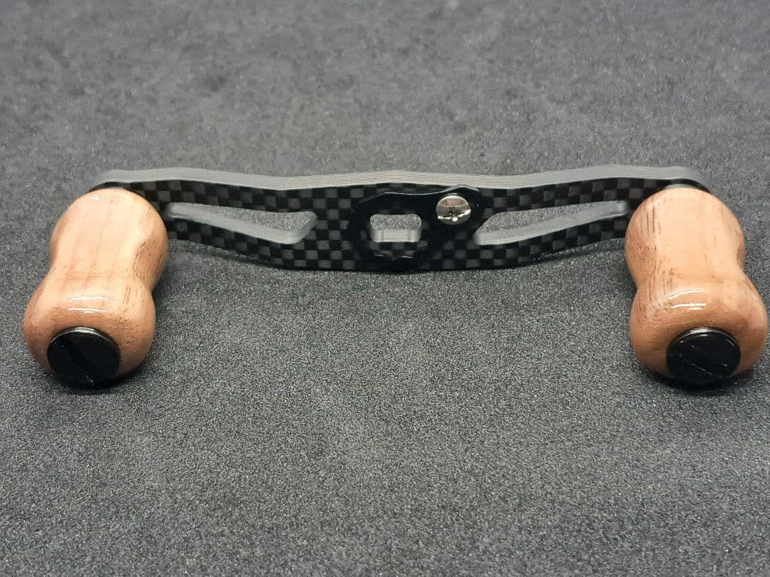 超軽量セット　カーボンハンドル ダイワ/アブ/シマノ 全長95mm軸間85mm