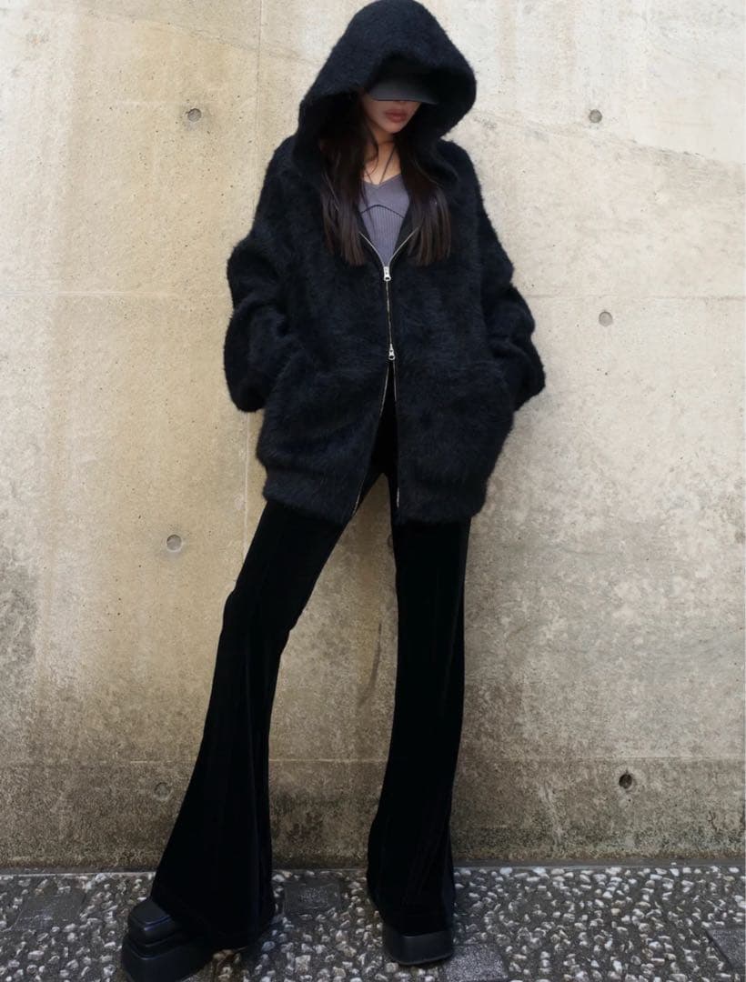 GlamLips 【新品未使用】RELAX フレア ベロアパンツ