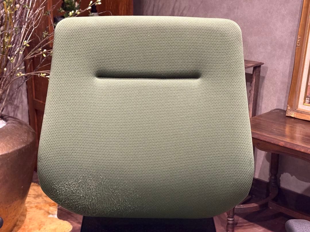 ①KOKUYO コクヨ　デスクチェア　オフィスチェア　イングチェア　H