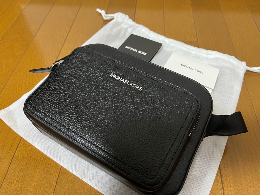 MICHAEL KORS ブラックレザー バッグ