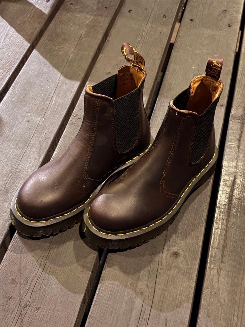 Dr. Martens ドクターマーチン　レザーチェルシーブーツ　UK6