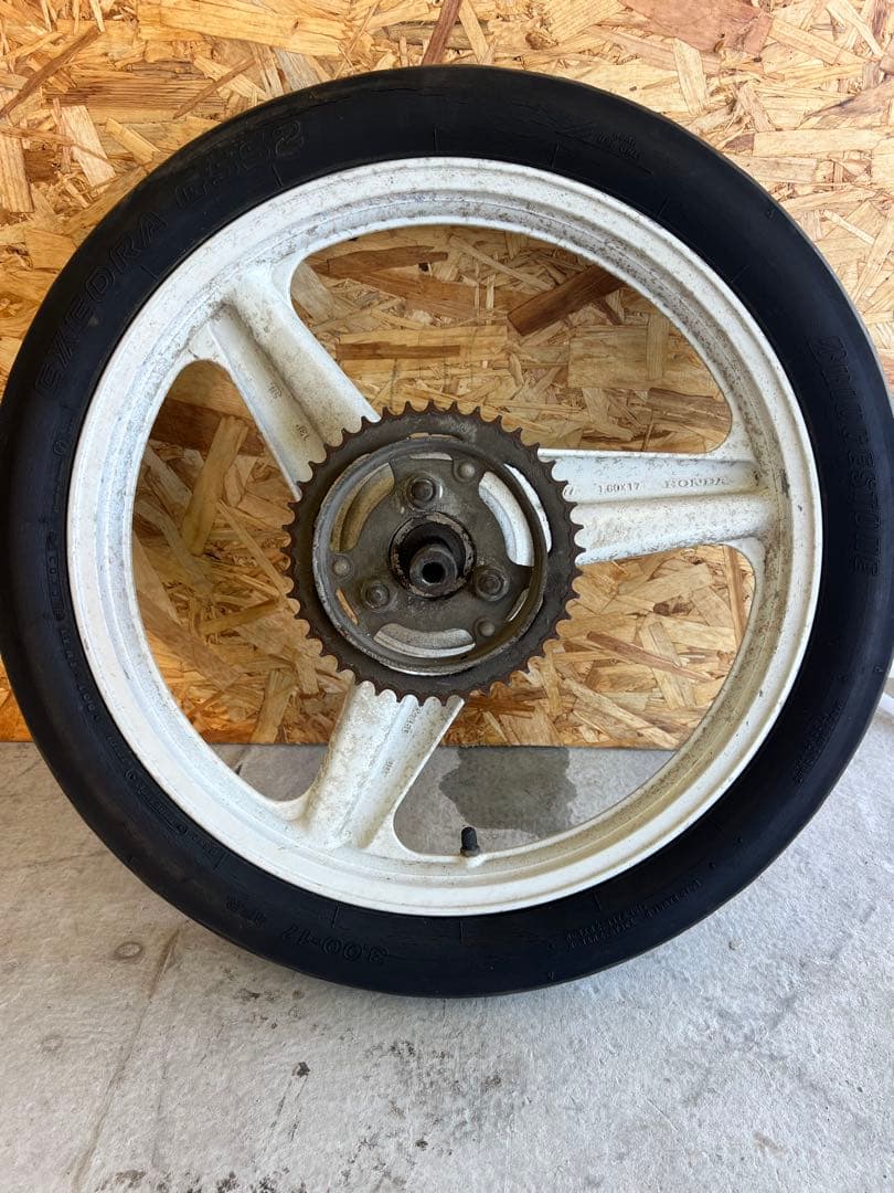 ns50 リアホイール