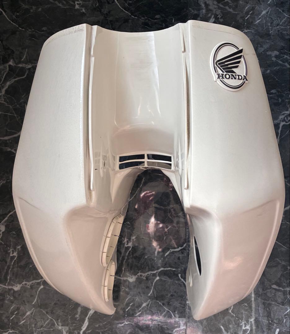純正部品 エンブレム付き レッグシールド ココナッツホワイト スーパーカブ50