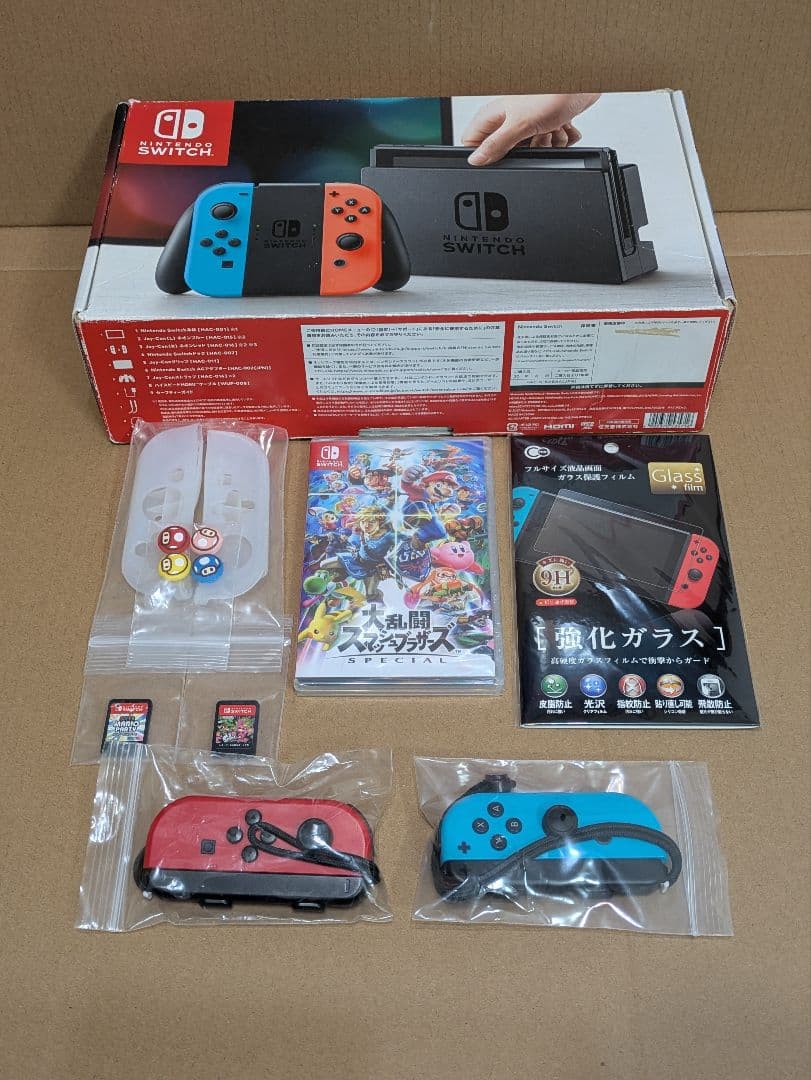 Nintendo switchセット＋Joy-Con＋ソフト×3その他＋