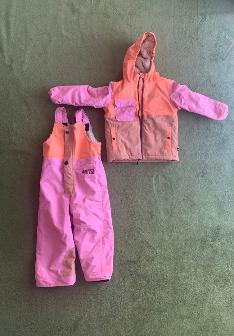 値下げ！ピクチャー子供スキーウェア上下セット美品 4Y 100 110サイズ相当