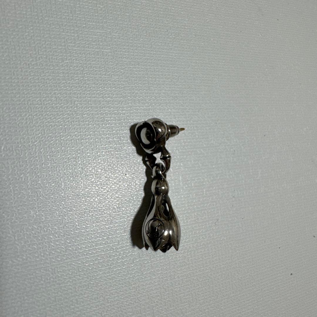 ロンワンズ　ティアーベル　ピアス