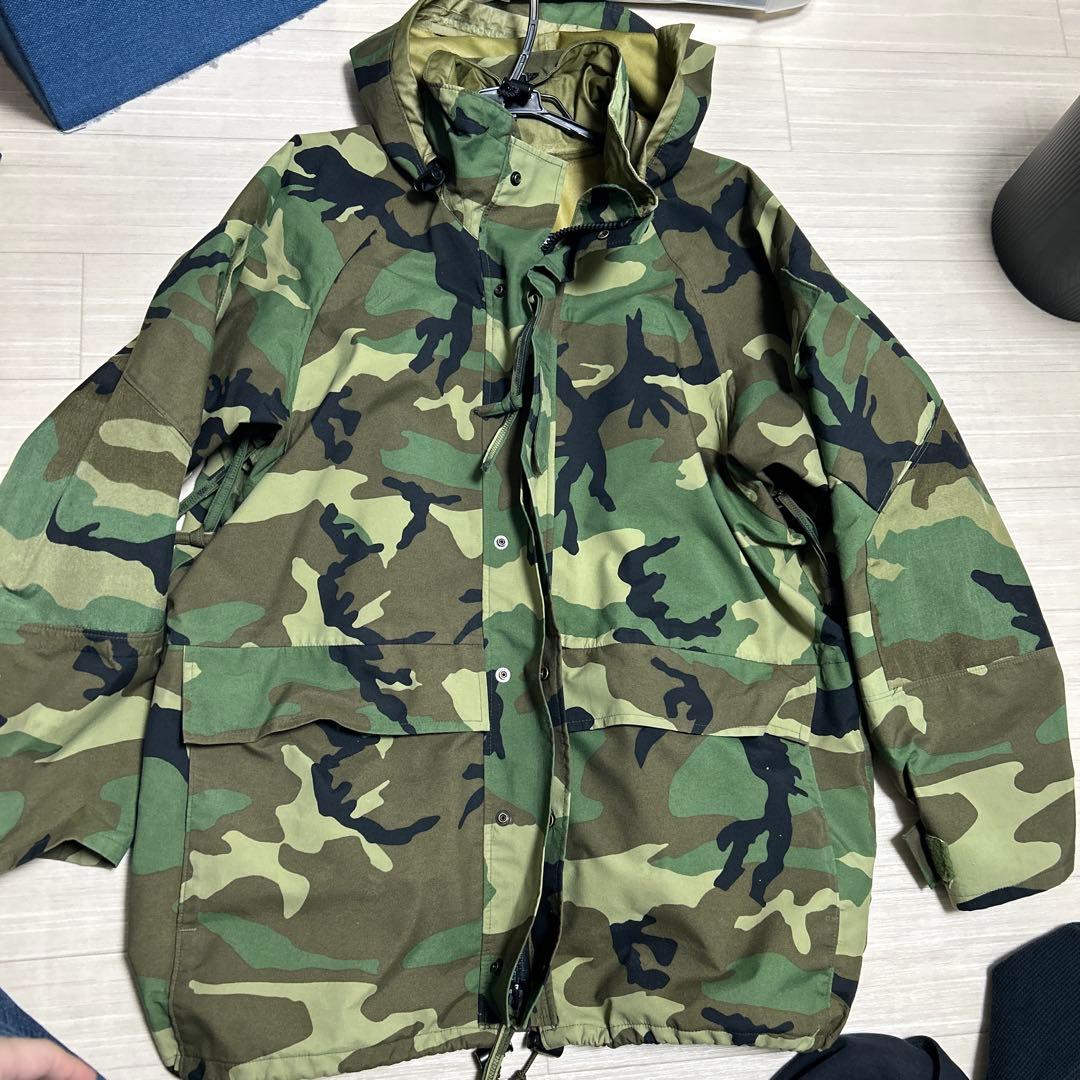 アメリカ軍ECWCSゴアテックスパーカー　Gen2 Medium-Regular