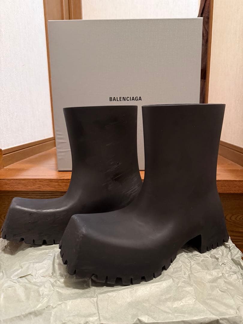 靴 BALENCIAGA TROOPER BOOTS