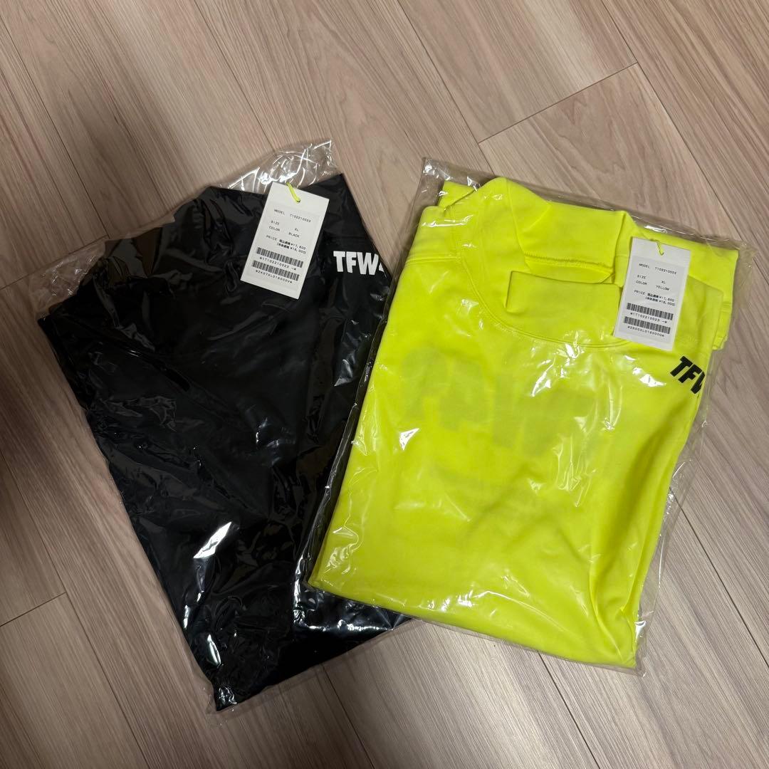 TFW49 モックネック　Tシャツ　XL 2枚セット　【新品未使用】