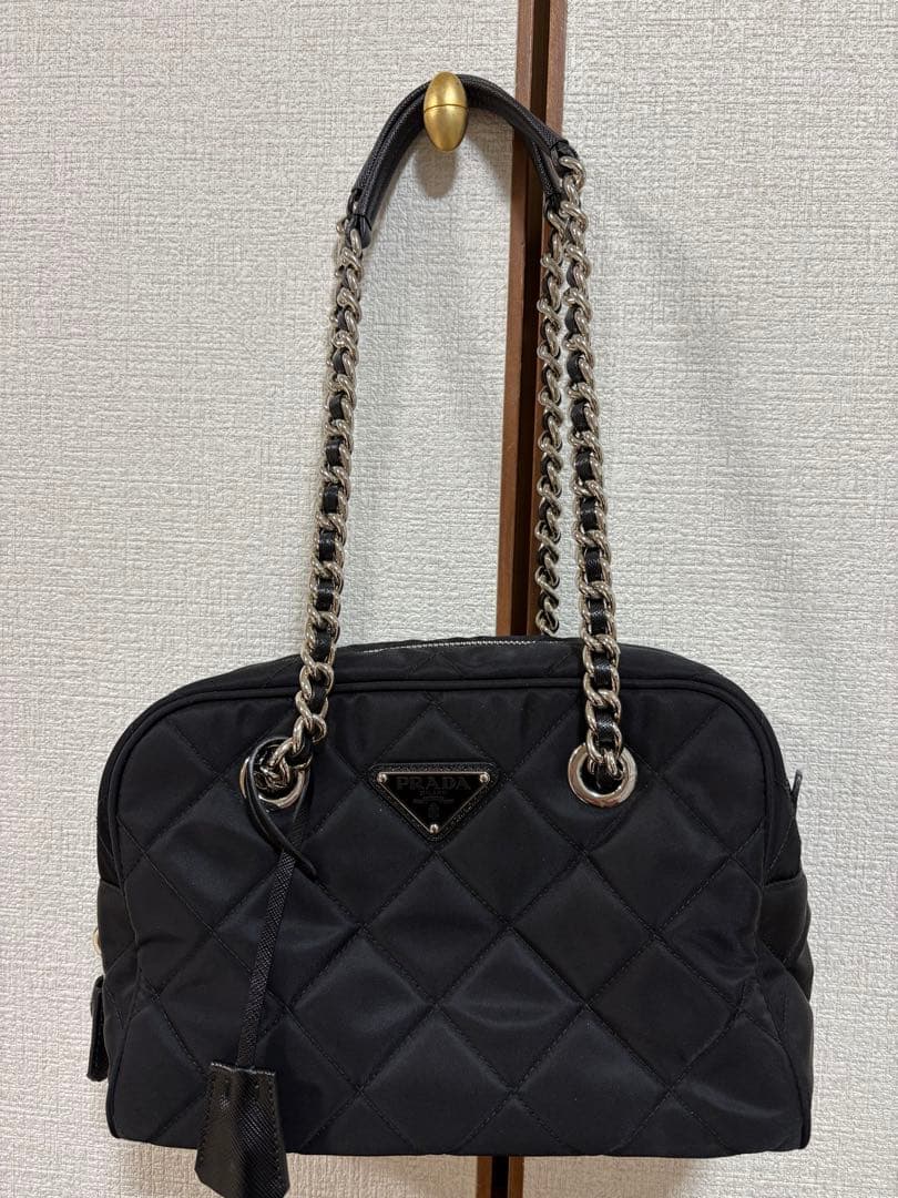 美品プラダバッグ