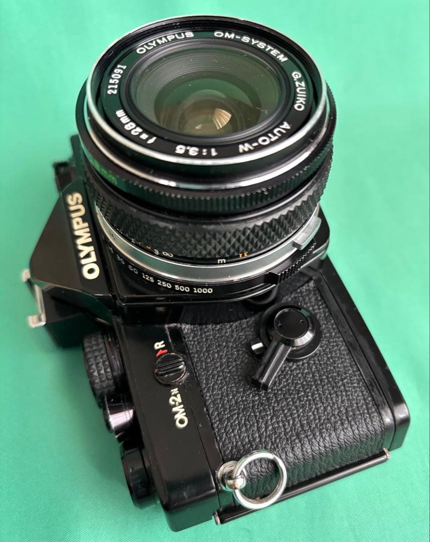 ★ OLYMPUS OM-2N BLACK + 広角レンズ 28mm