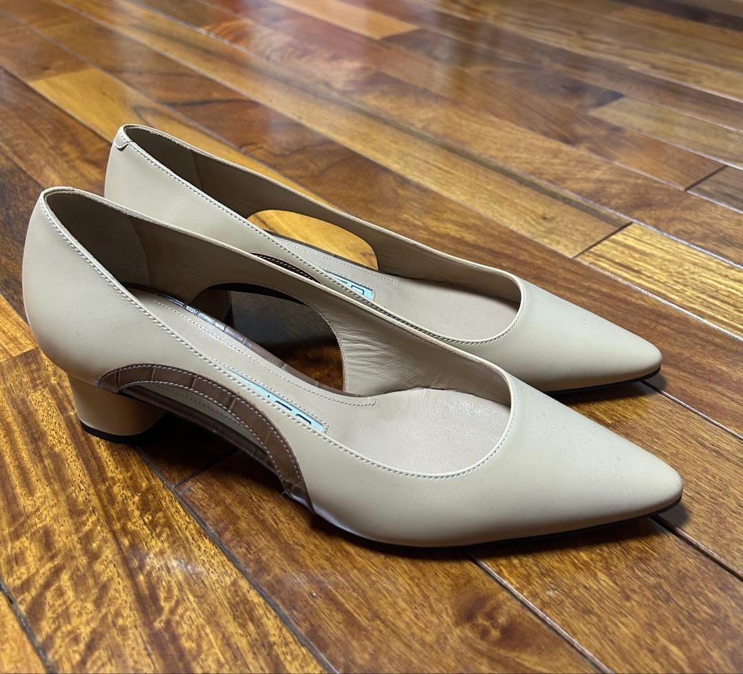 PELLICO ベージュ パンプス　ルネッタ