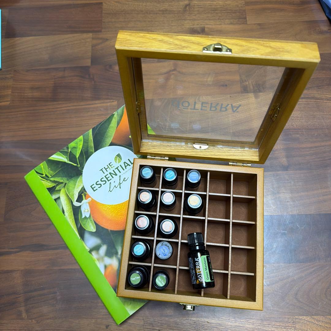 n*a様 【オイルは全て未使用・未開封品】エッセンシャルオイルセット ウッドボッ