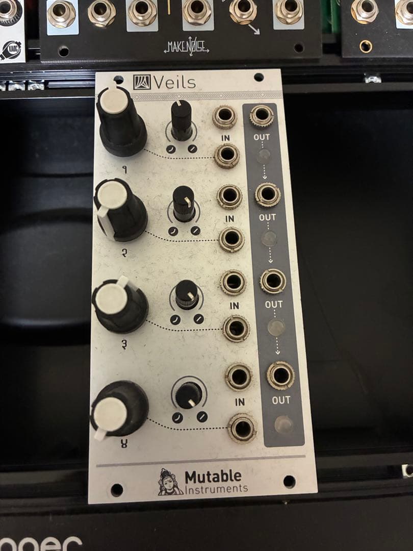 Mutable Instruments Veils モジュラーシンセ