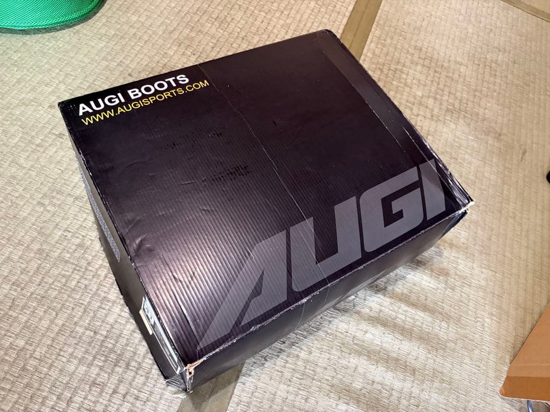 AUGIレーシングブーツAR-1 サイズEUR41／JPN26