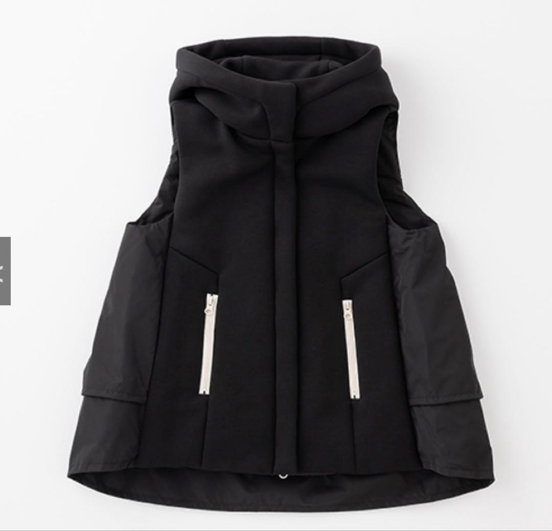 [LUGIVA] ルギバ　ダンボール　タフタ　ダウン　ベスト