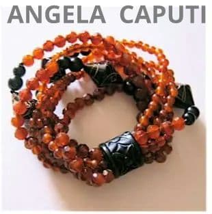 新品未使用　ANGELA CAPUTI ブラウンのゴムバングル