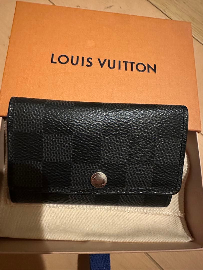 ルイヴィトン　6連キーケース