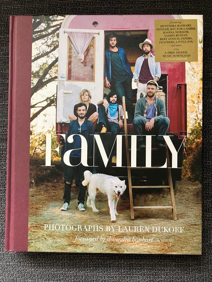 『Family 』 Lauren Dukoff