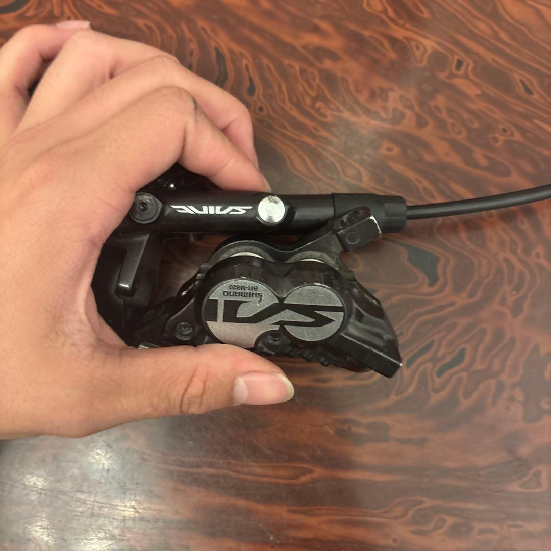 Shimano saint リアブレーキブラック