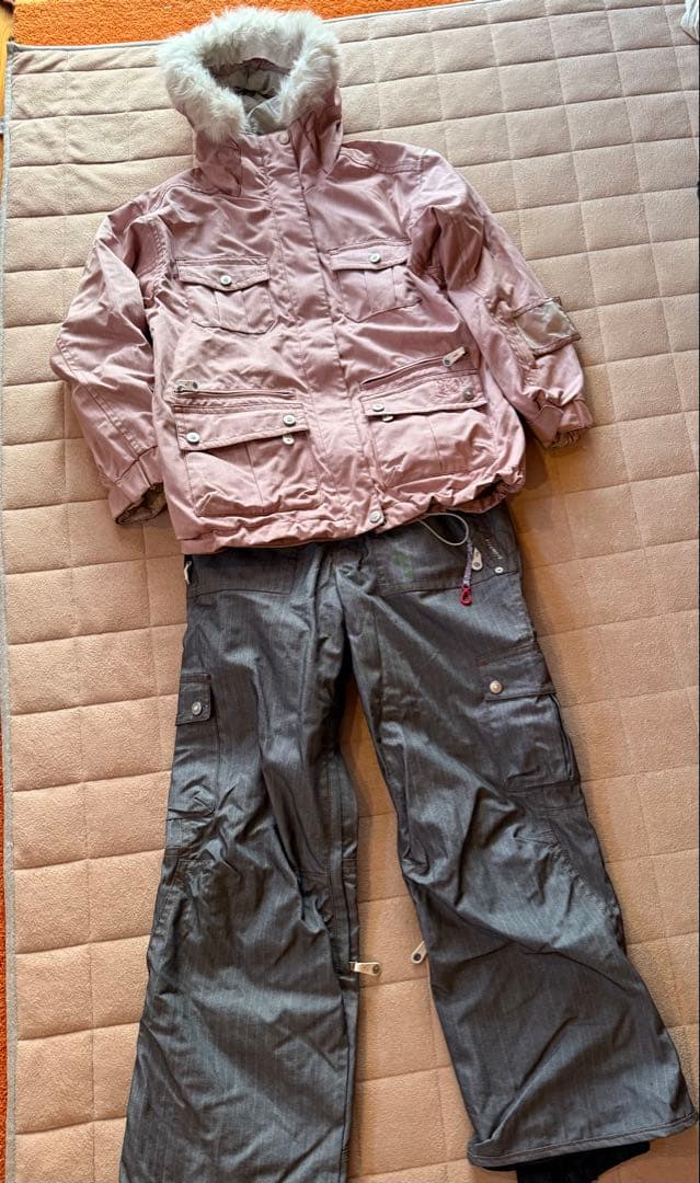 限定出品【Kissmark】レディース スノーボードウェア 上下セット