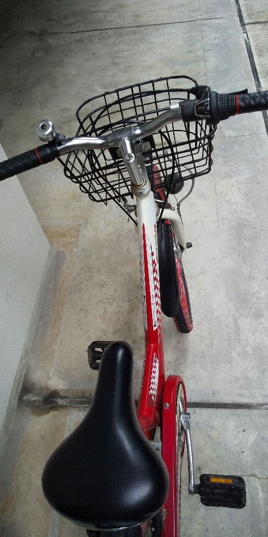 マウンテンバイク 赤と白 22インチ