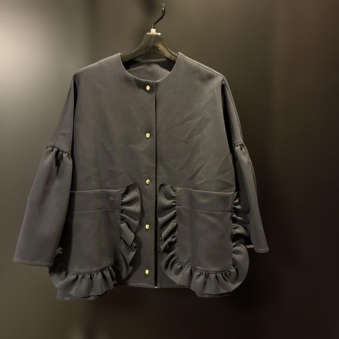 yoriノーカラージャケット フリル付きポケット